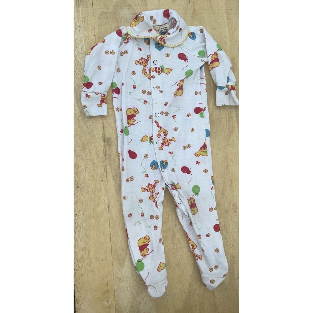 Sears Vintage Winnie the Pooh  Footed One-Piece Sleeper Snap 12 Months